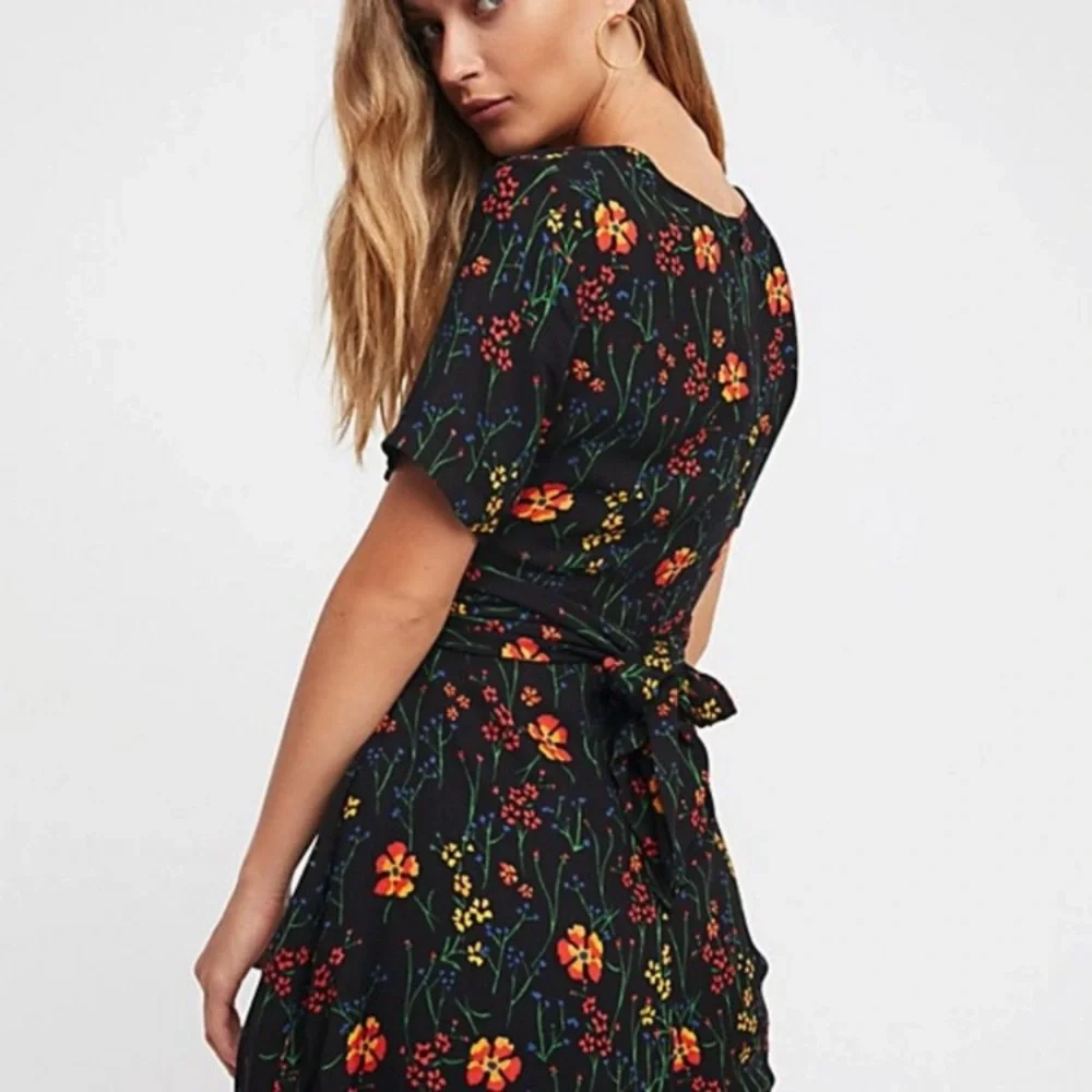 (A22)‎ NEW Free People Bet You Do Floral Romper, Size 2, NWT